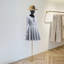 Mannequin de magasin de vêtements féminin-117247246
