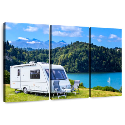 RV campeur de lac