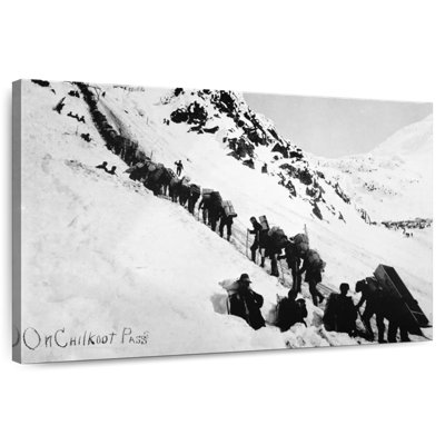 Keiri Prospectors Climbing The Chilkoot Pass