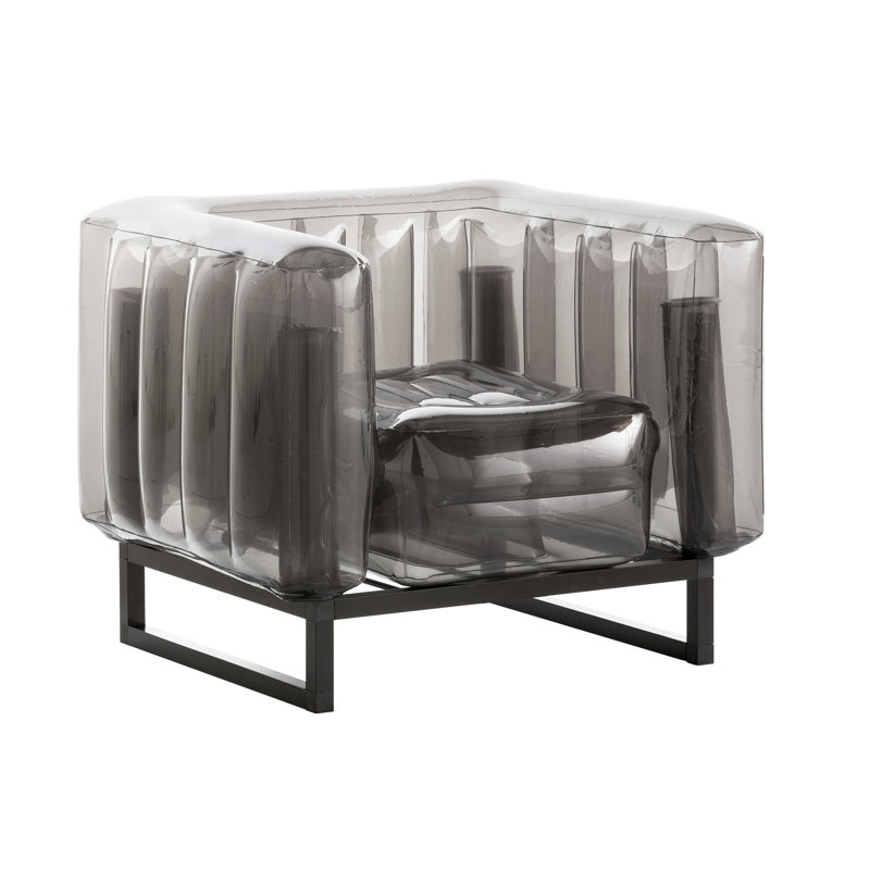 Yomi Outdoor Lounge Chair, Black