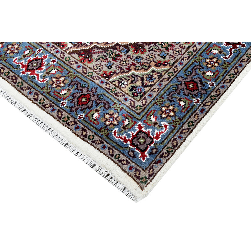 Wool Oriental Area Rug in Ivory, Runner 2'6" x 6'