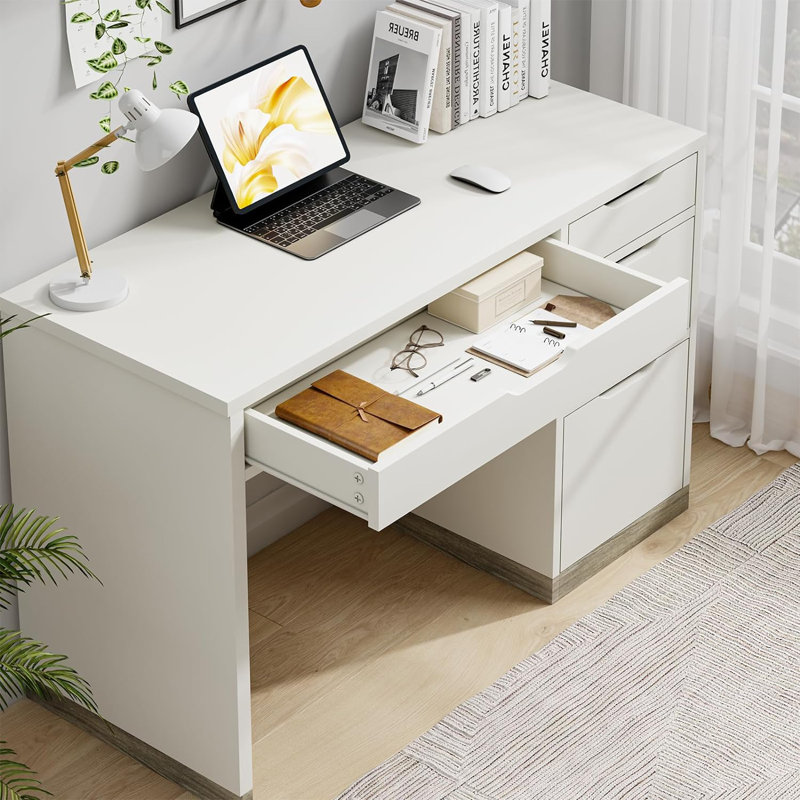 Bureau d'ordinateur à 4 tiroirs, Brun, H 29,5 po x l 47,16 po x P 19,7 po