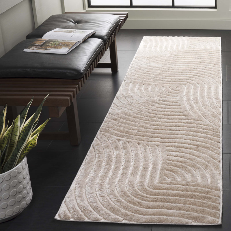 Ivory Geometric Pattern Stain-Resistant Runner Rug