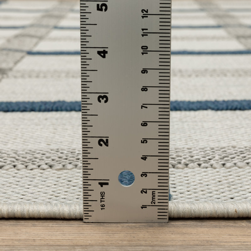 Hirsh Geometric Plaid Beige/Blue Indoor/Outdoor Area Rug, Rectangle 6'7" x 9'2"