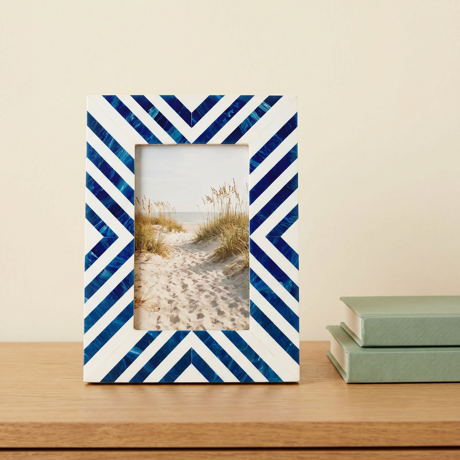 Mori 4" x 6" Picture Frame