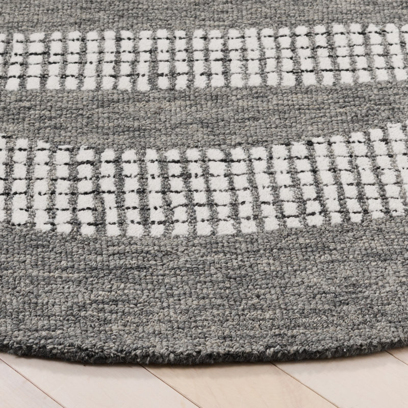 Striped Hand-Tufted Wool Area Rug, Round 6'