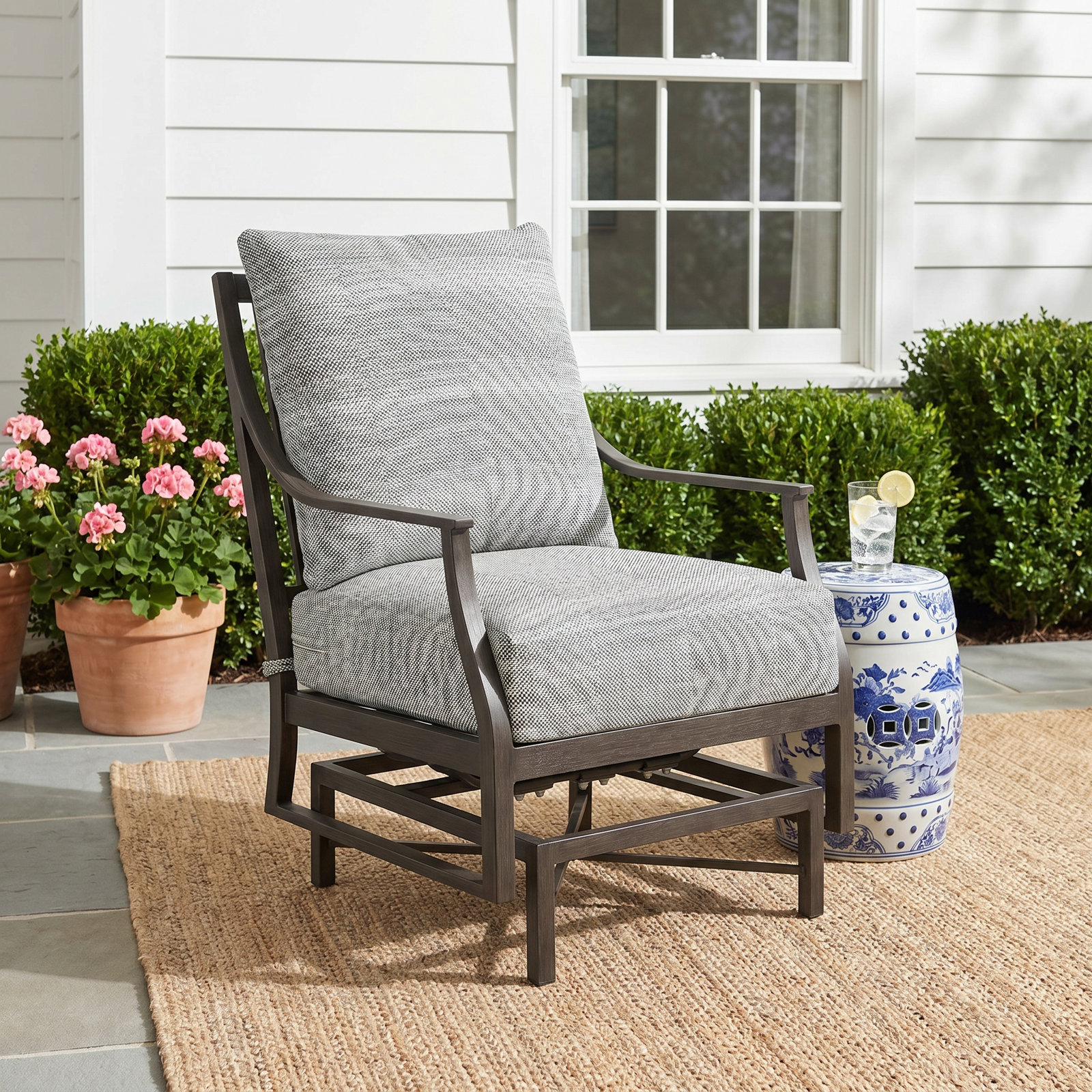 Monaco Patio Lounge Chair, Rollo Silver InsideOut® Linen, Welt, Slate Gray