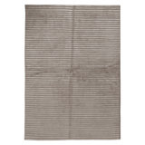 Hand Knotted Wool Area Rug in Ivory And Light Green