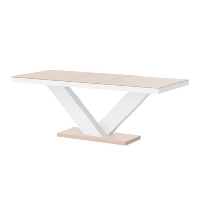 Chouquer Extendable Dining Table