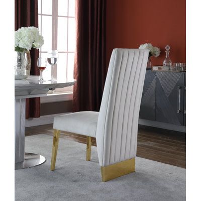 Elia 19'' H Tufted Velvet Upholstered Dining Chair