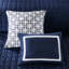 Couette King/King bleu marine - Ensemble de literie de luxe 8 pièces en microfibre douce brossée, comprenant une couette, des taies d'oreiller et des oreillers pour une chambre élégante.