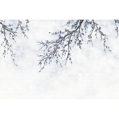 Élégante murale en papier peint branche de cerisier en fleurs & # 8211; Conception florale minimaliste pour des intérieurs sereins