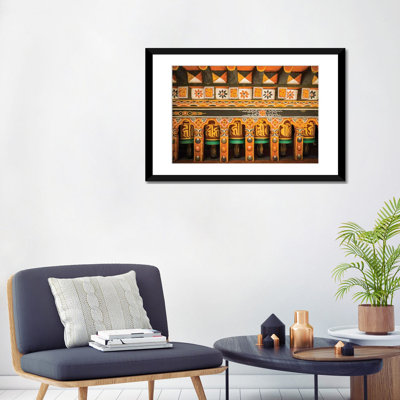 « bhoutan prayer wheels paro dzong », reproduction de photo sur toile