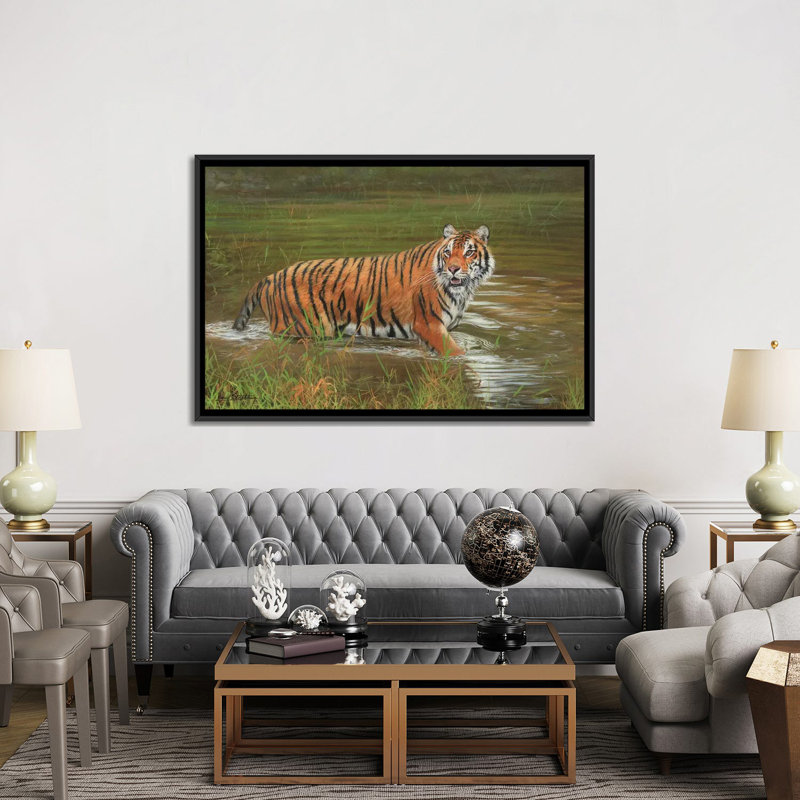« amur tiger rerefroidissant off », impression sur toile, H 18 po x l 26 po x P 1,5 po, Toile encadrée noire, Pas de tapis