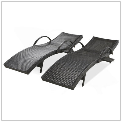 Outstanding 80'' Outdoor Wicker Chaise Lounge Chairs Set Of 2, Patio Rattan Reclining Chair Pull-Out Side Table Adjustable Backrest Ergonomic Wave Design Pool Sunbathing Recliners