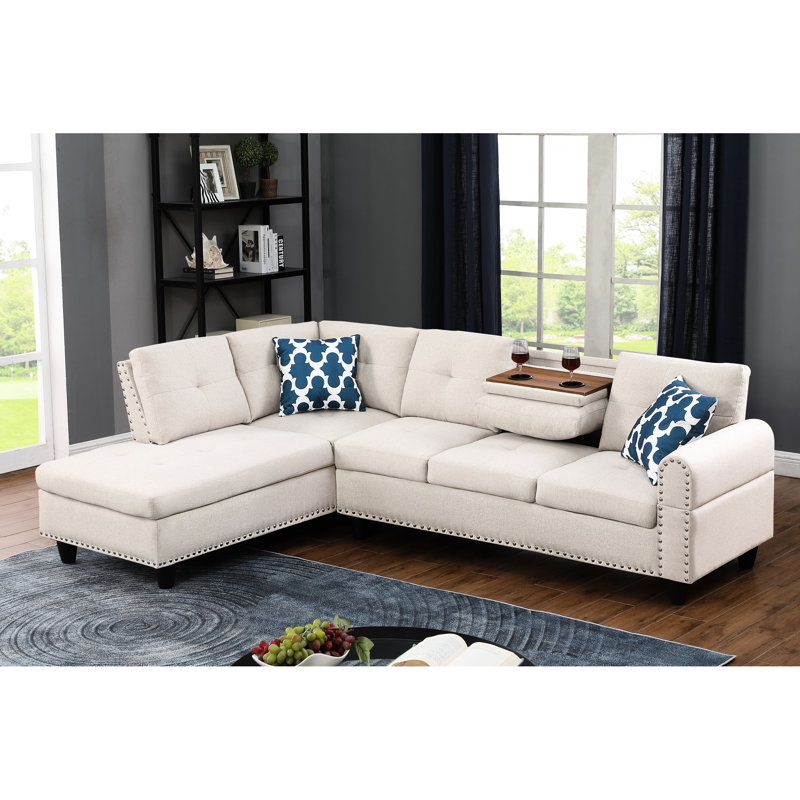 Canapé modulaire en L 3 pièces beige, pouvant accueillir quatre personnes confortablement pour le cinéma et les jeux, siège central escamotable avec porte-gobelets, espace de rangement pour coussins décoratifs, pieds à profil bas, solide et d'ingénierie