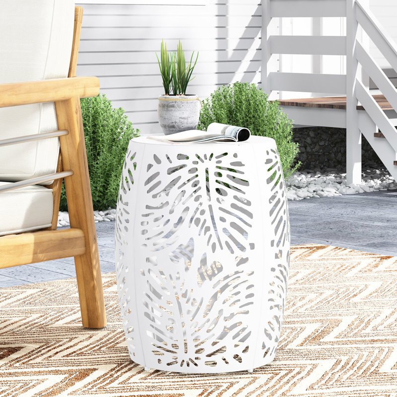 Table d'appoint contemporaine en fer blanc - taillée avec une jolie feuille tropicale, l 16,76 po x P 20,68 po, avec motif de feuille élégant prêt à accueillir sur le côté, aucun assemblage requis