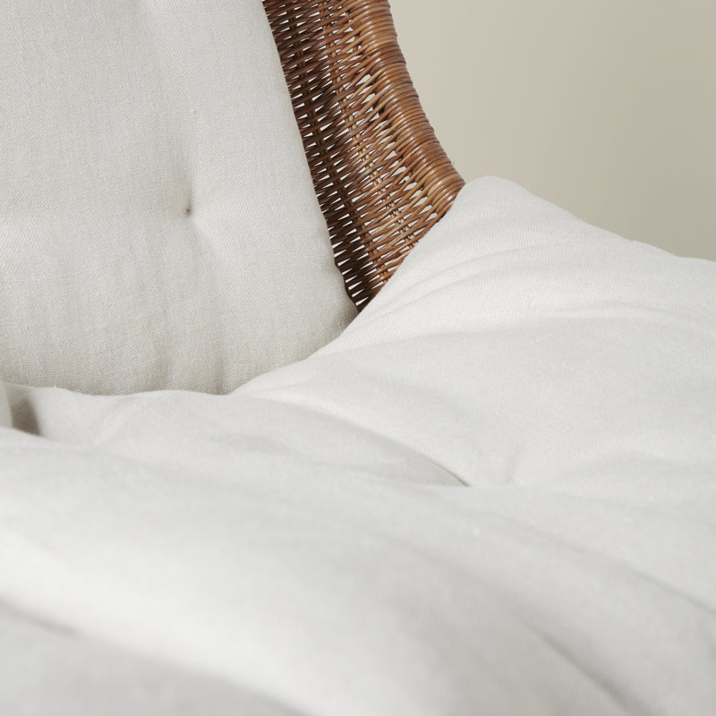 Healdsburg Swivel Tufted Lounge Chair, White Linen