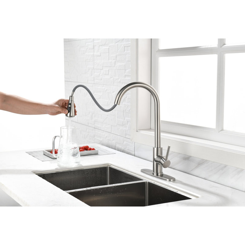 Single Handle High Arc Brushed Nickel Pull Out Kitchen Faucet,Single Level Stainlesaucets With Pull Down Sprayer