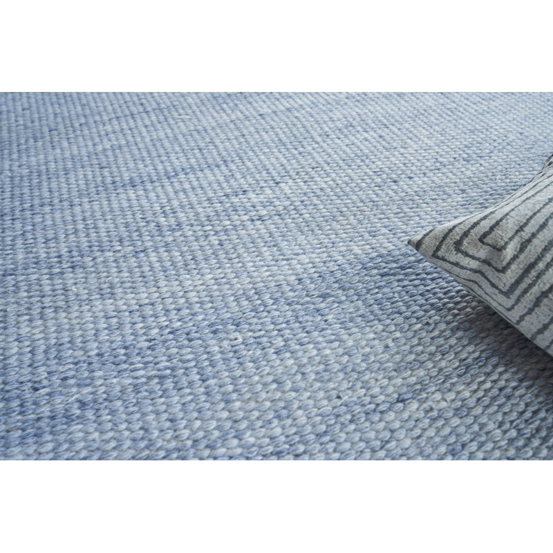 Loro Area Rug in Light Blue, Rectangle 6' x 9'