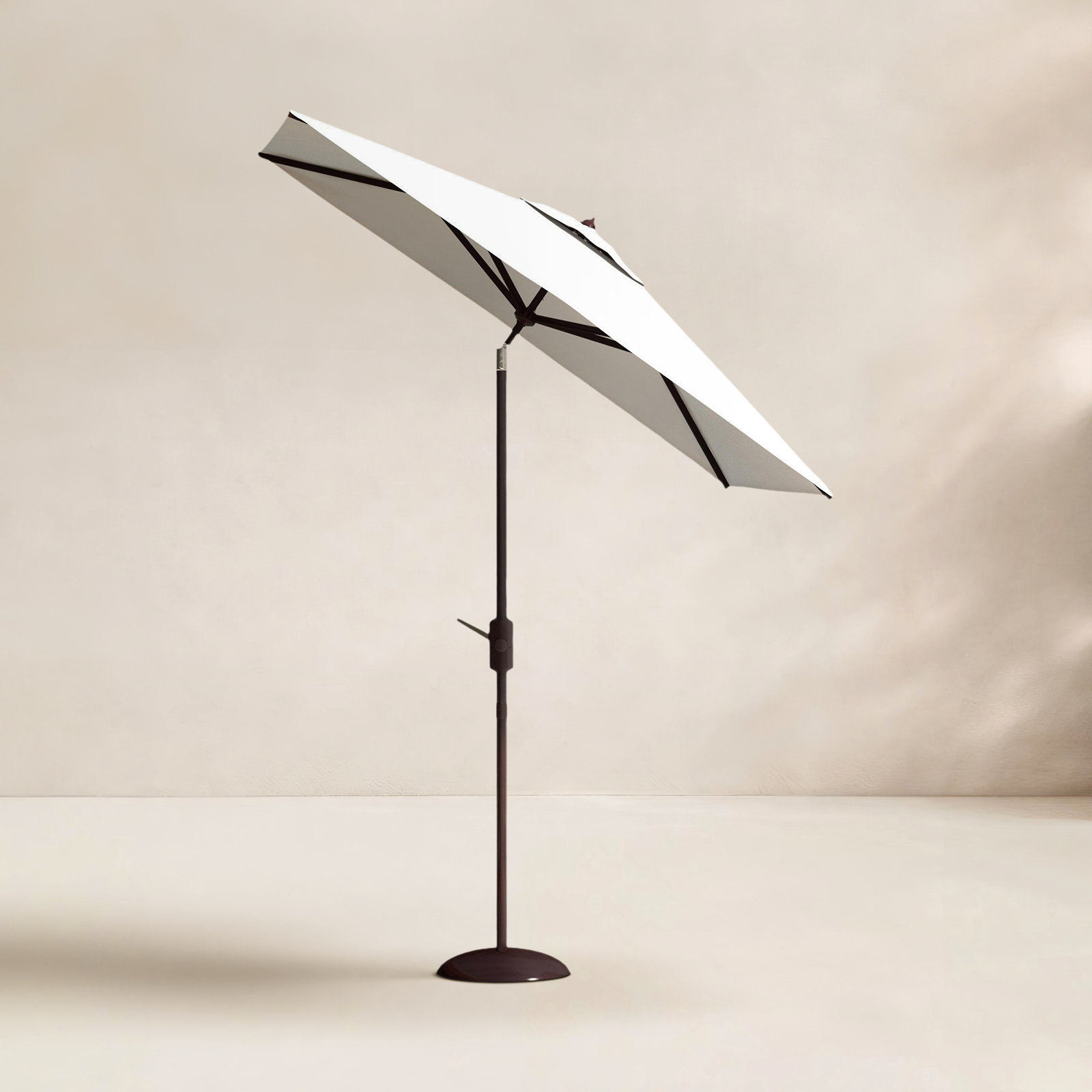 Lealia 7.5' Umbrella, White