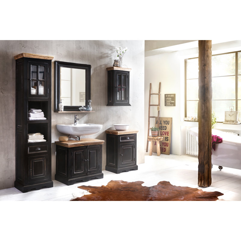 Camillus Accent Shelf