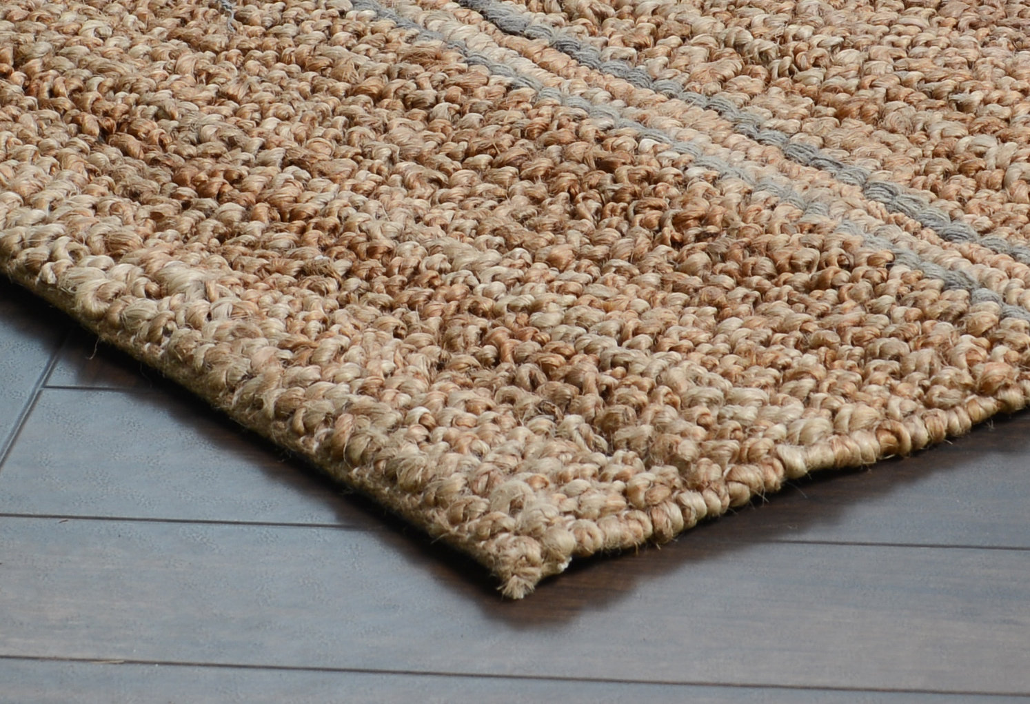 Beamond Handmade Jute / Sisal Brown Rug, Rectangle 2' x 3'