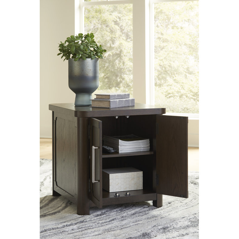 Loic End Table