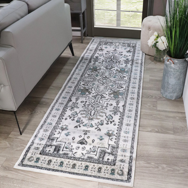 Chemin de table tribal Einsgrove , Tapis de couloir 2 pi 7 po x 8 pi