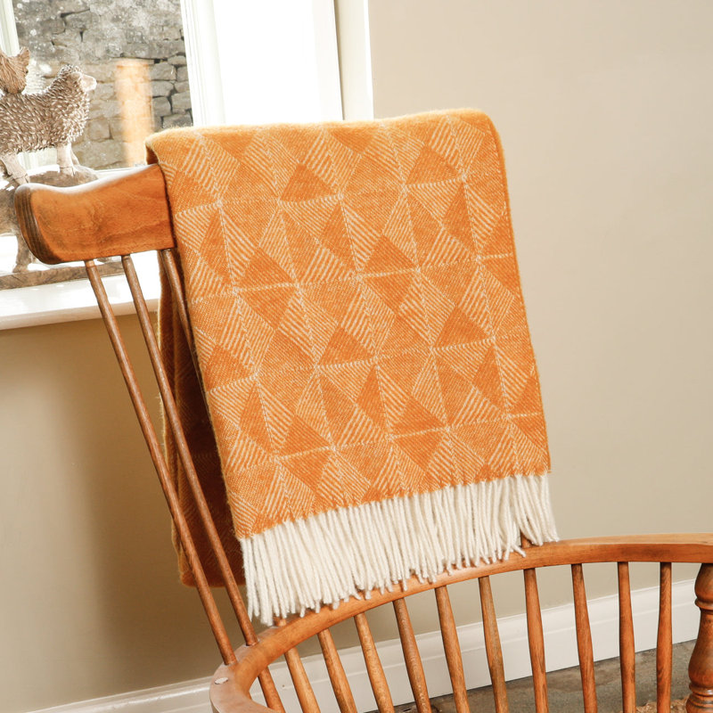 Knutsen Throw Blanket, Yellow
