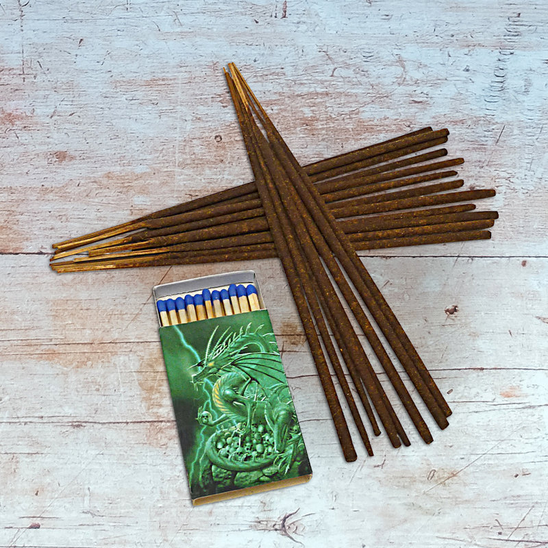 Dragon's Blood Incense Sticks: Pack of 20