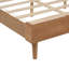 Lit en très grand lit en bois avec tête de lit tapissier de style piano, cadre renforcé et finition élégante de blé-118038651