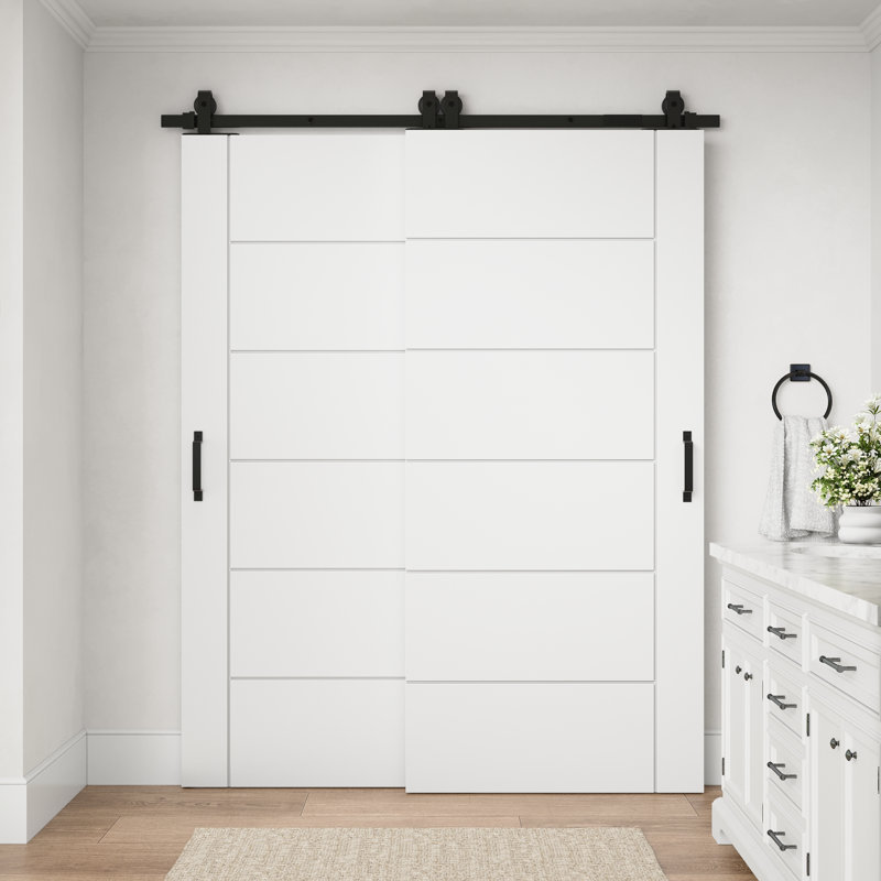 Porte intérieure standard à 6 panneaux, 64 po x 80 po, en bois massif apprêté blanc, avec ensemble de quincaillerie pour porte coulissante de style grange