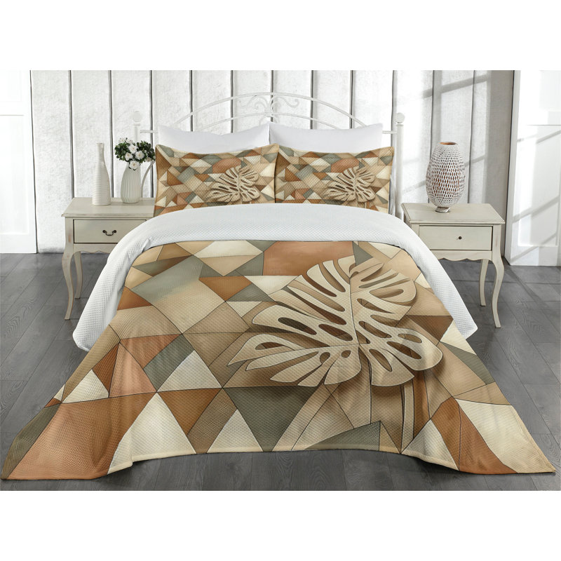 Polyester Floral Coverlet, Queen Coverlet + 2 Standard Shams
