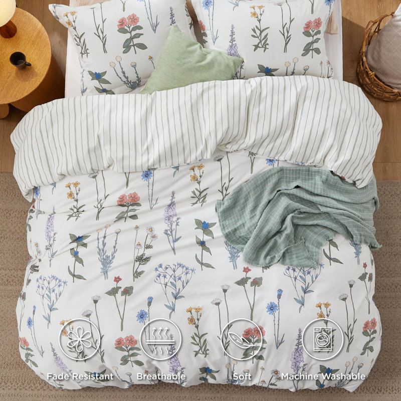 Holiday Vibe for Your Home Bedsure Christmas Vibe Duvet Cover, Coconut White Floral, Queen Duvet Cover + 3 Additional Pieces