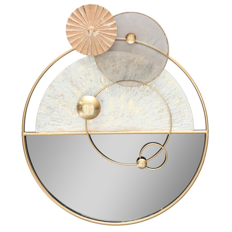 Glam Ornamental Wall Decor on Metal
