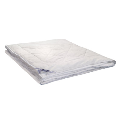 Down Alternative Comforter