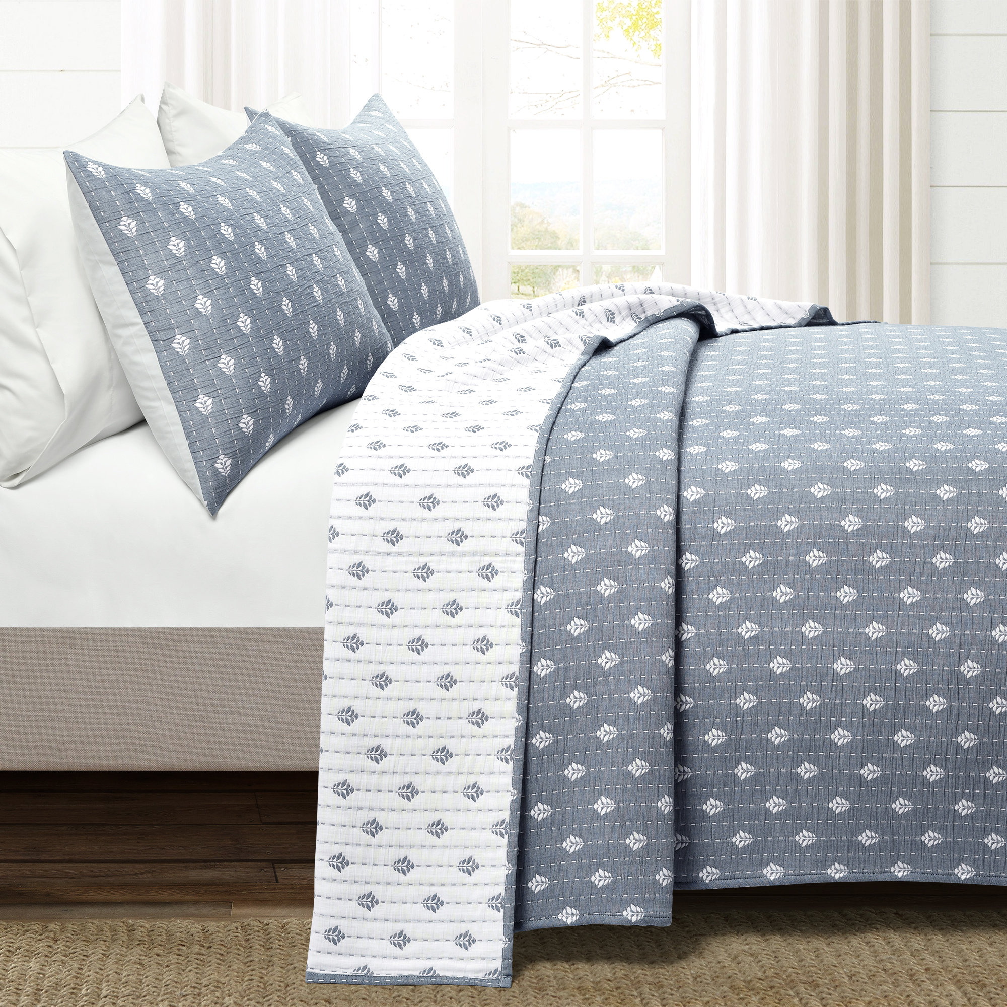Willards Cotton Quilt Set, King Quilt + 2 Shams, Blue