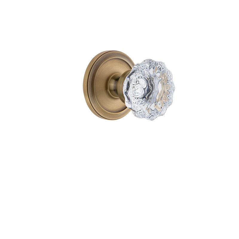 Rosace Grandeur circulaire simple avec bouton de porte Fontainebleau, Laiton rétro