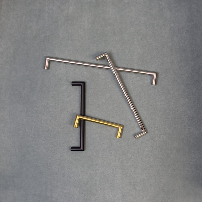 Elegant Cabinet Pull, Satin Brass, 5 29/32"
