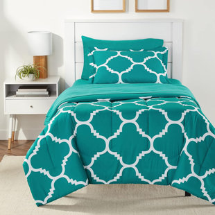 Polyester Standard Trellis Comforter