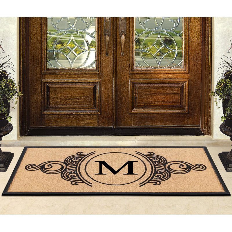 Tapis de porte en fibre de coco naturel et en caoutchouc monogrammé à la main Jahkobe Floral - 30 po x 60 po, robuste, durable et durable