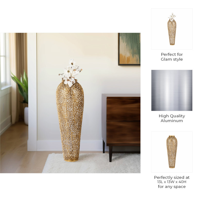 Vase en aluminium fabriqué à la main Laynette , H 40 po x l 13 po x P 13 po