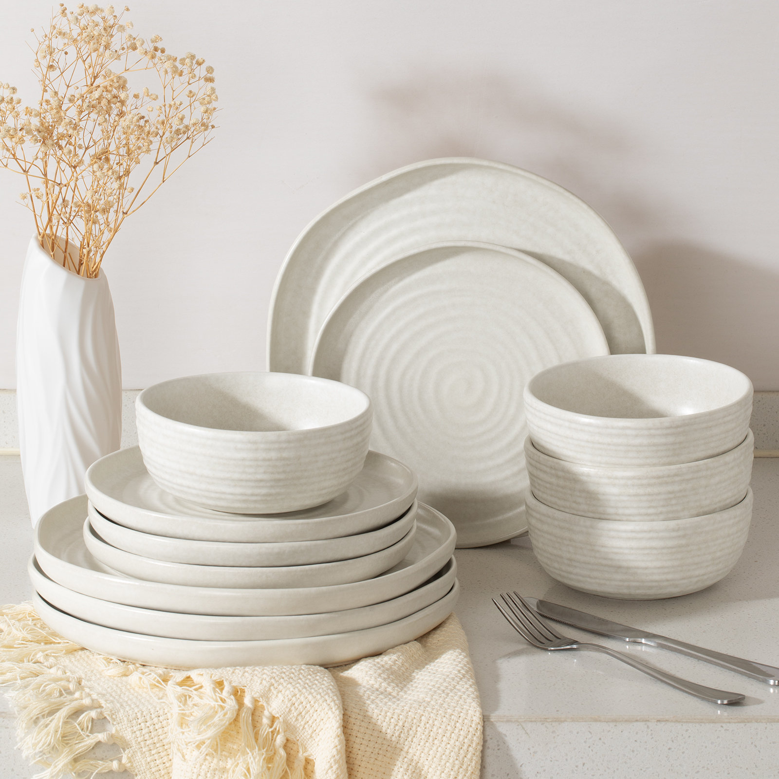 Famiware Pluto Plates And Bowls Sets, 12 Piece Dinnerware Sets - Off White