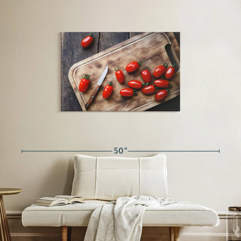 Yarlin Plum Tomatoes, 24" H x 36" W