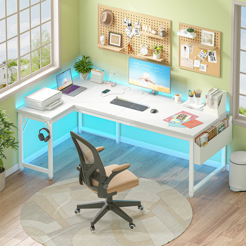 Bureau d'ordinateur en L robuste avec bureau de 2,4 cm d'épaisseur et lumières DEL, 55"L, Blanc