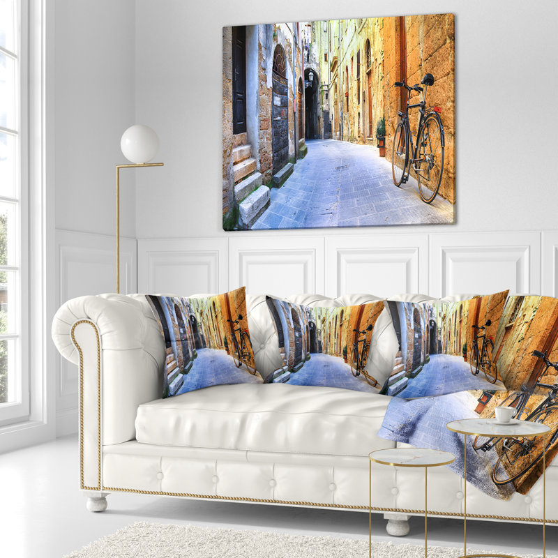 Coussin de l’ancien coussin lombaire italien cityscape street street