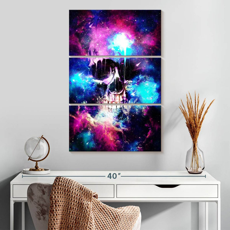 Crâne de l'espace Kerner I, H 32 po x l 20 po
