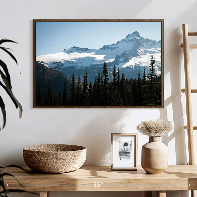 Mont Rainier, 25 po x 17 po, Cadre flottant en noyer