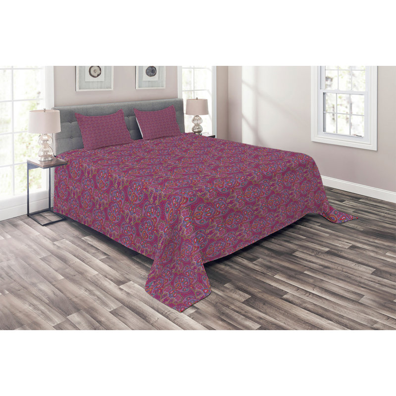 Hippie Traditional Polyester Paisley Coverlet, King Bedspread + 2 Shams